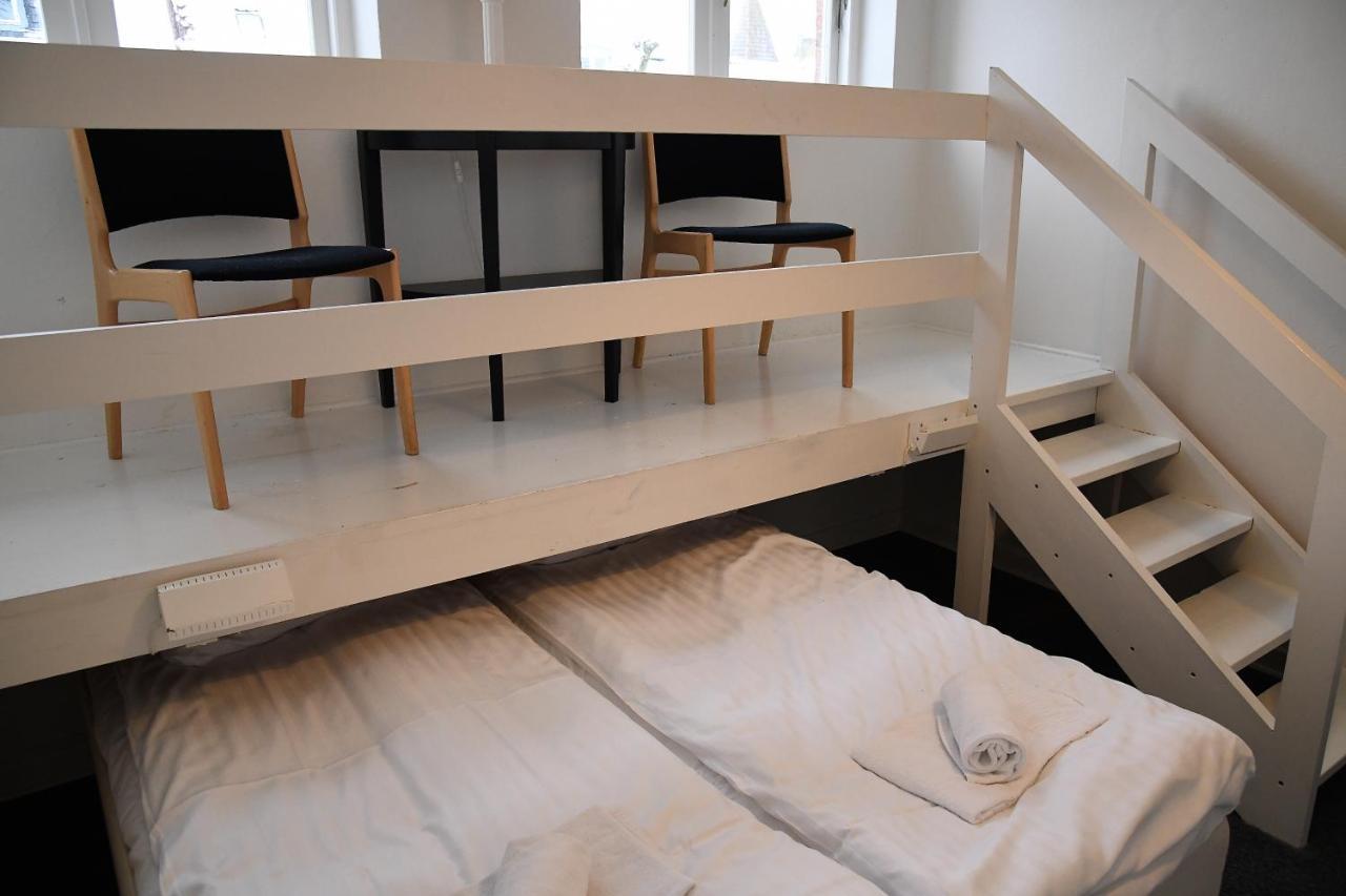 Den Gamle Arrest Bed & Breakfast รีเบอ ภายนอก รูปภาพ